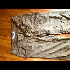 Mountain khakis utility pant